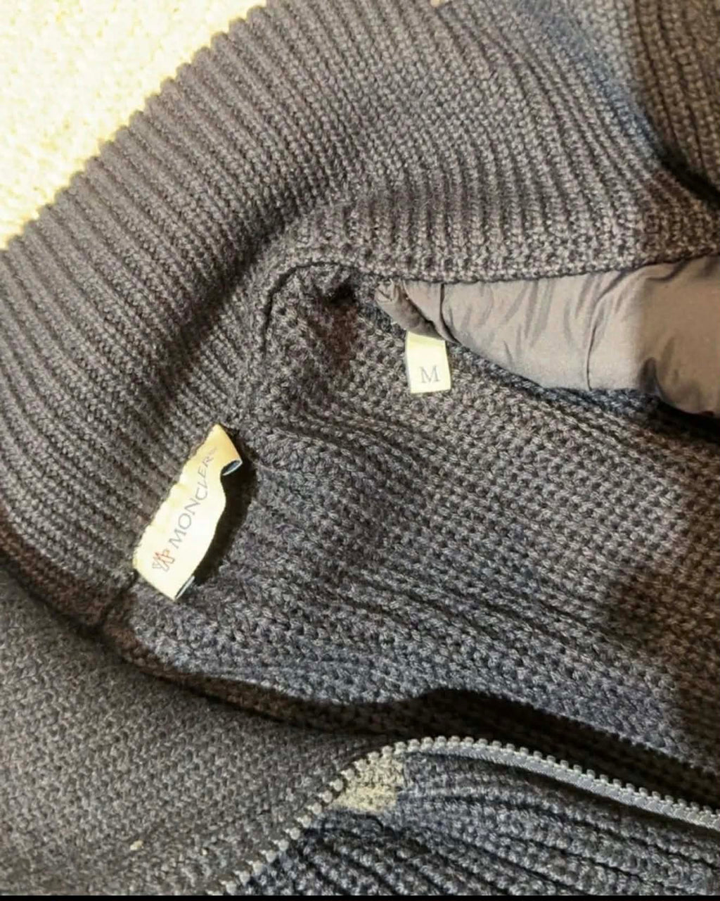 Moncler Cardigan (M)