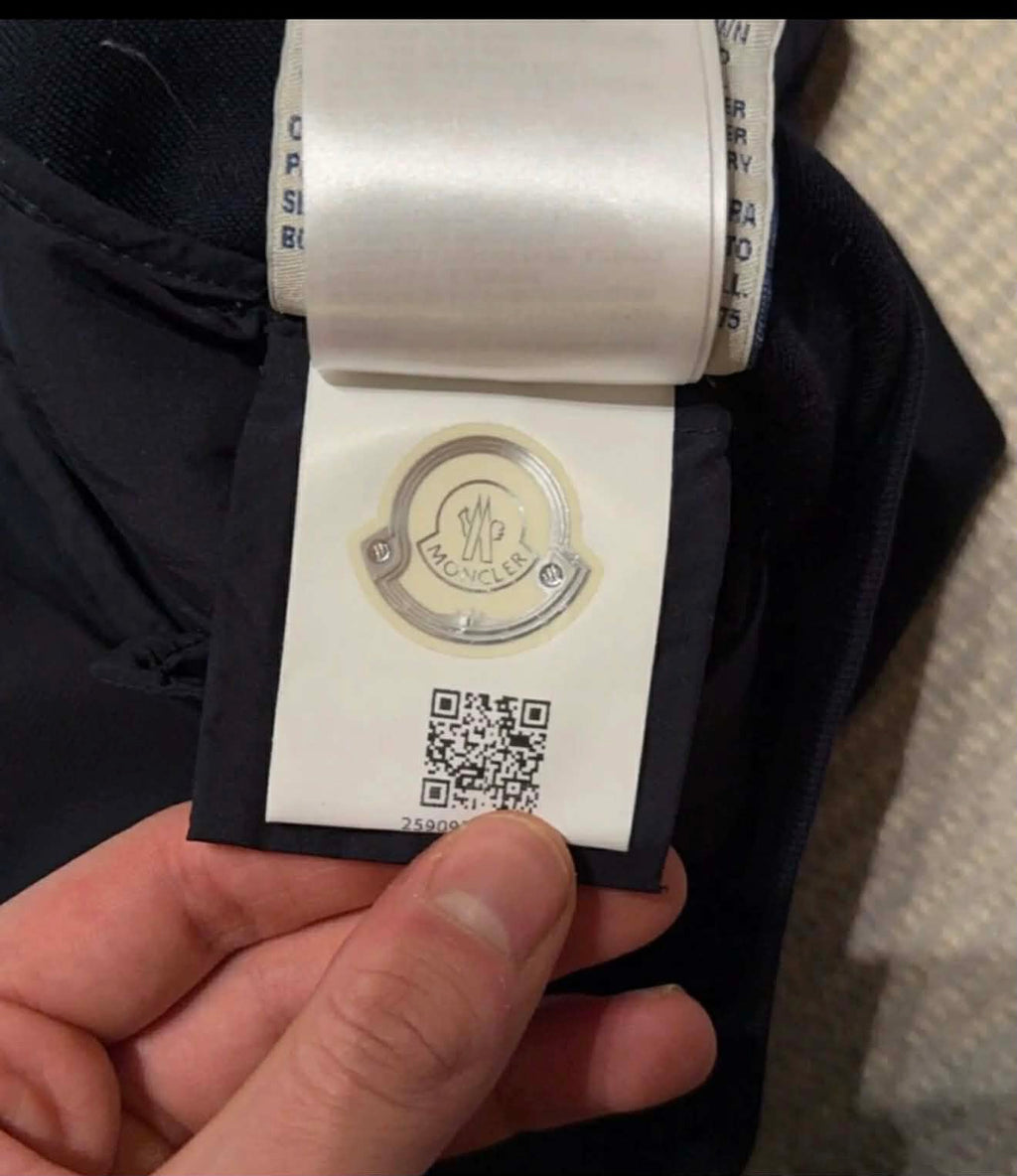 Moncler Cardigan (L)