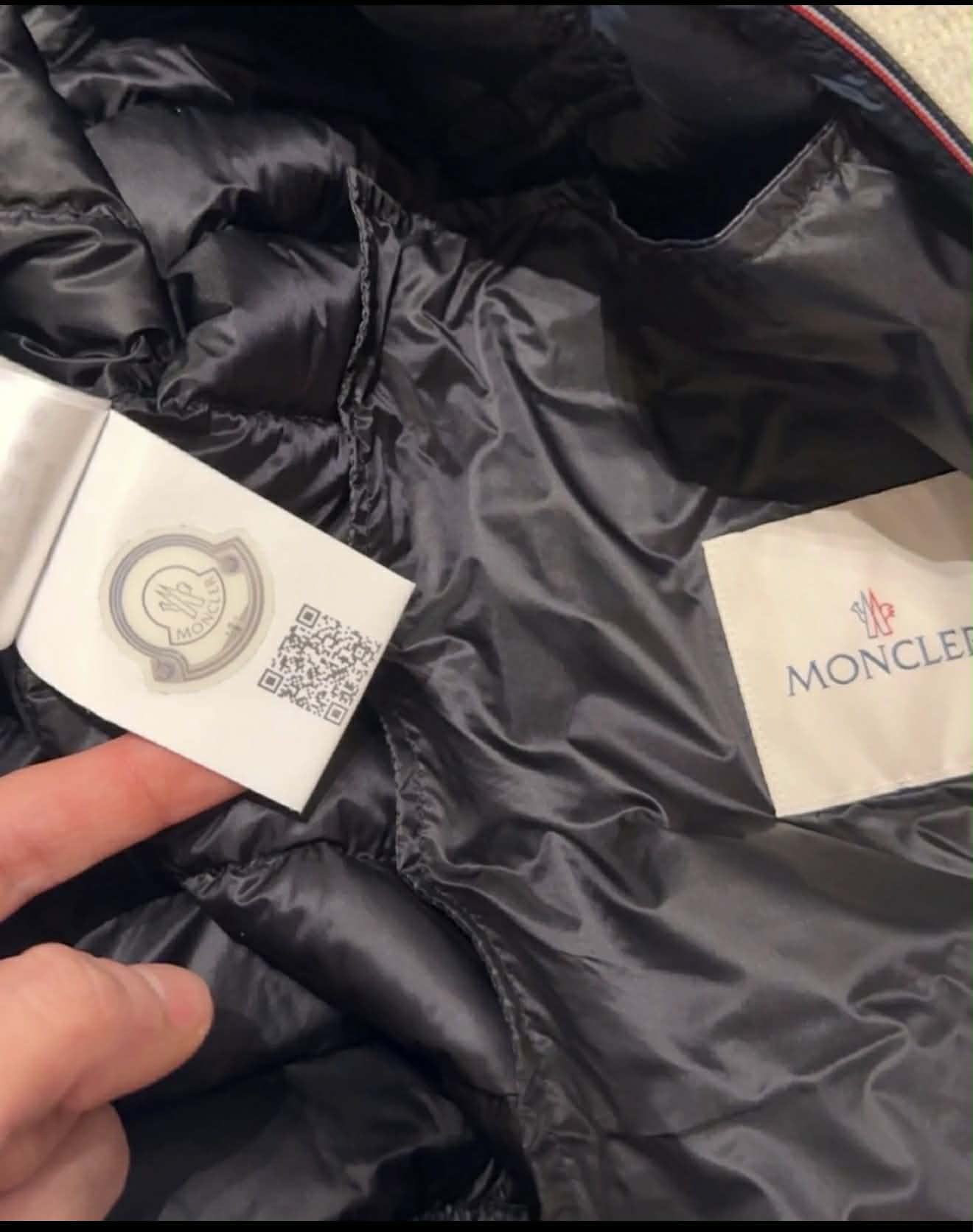 New Moncler Jacket (M/L)