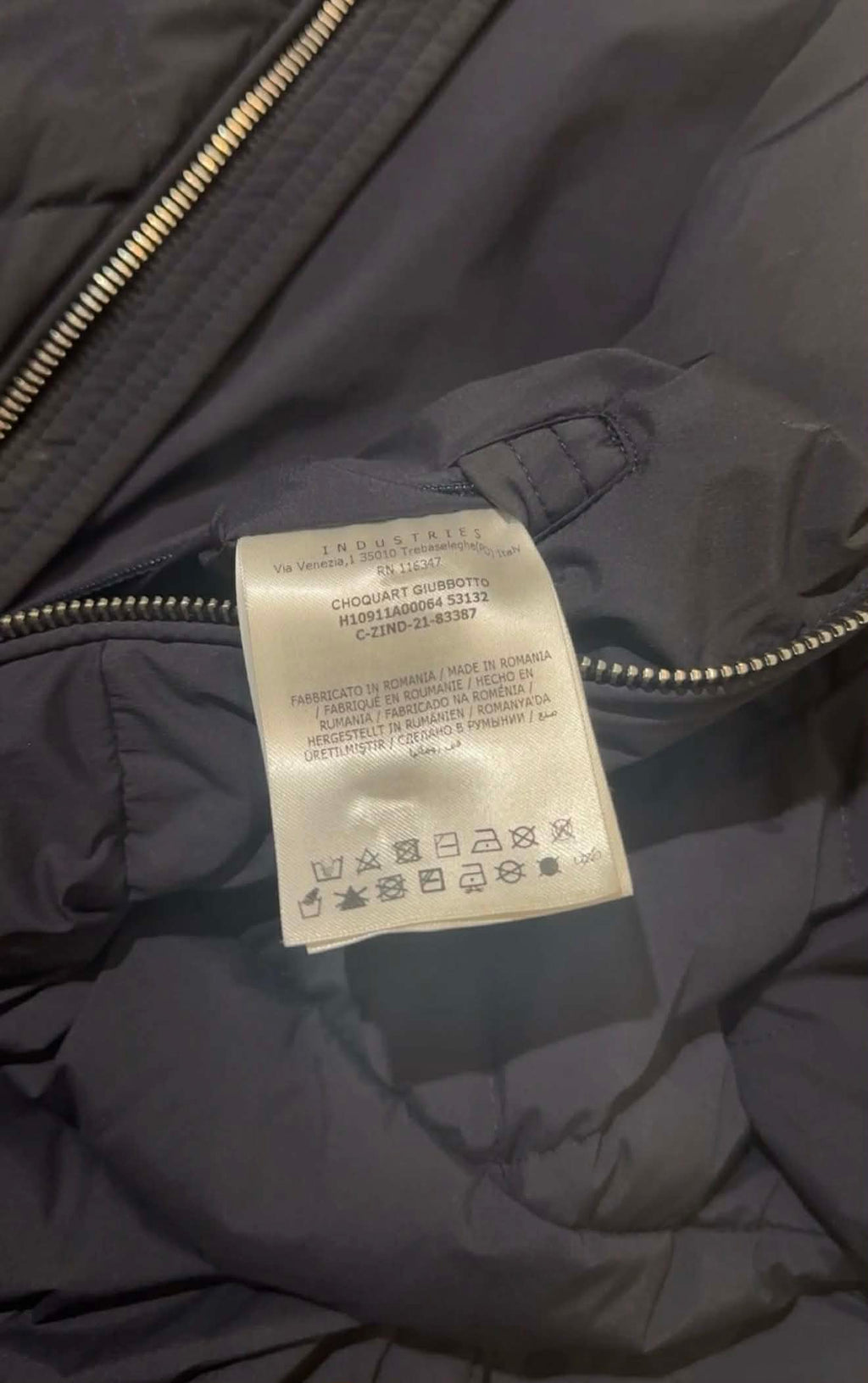 Moncler Jacket (L/XL)