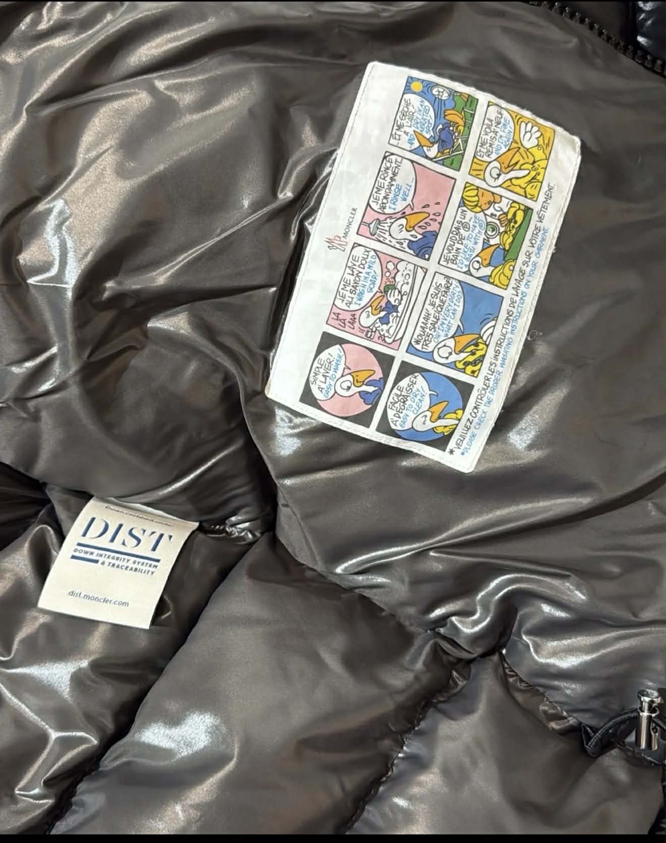 Brand New Moncler Maya (L)