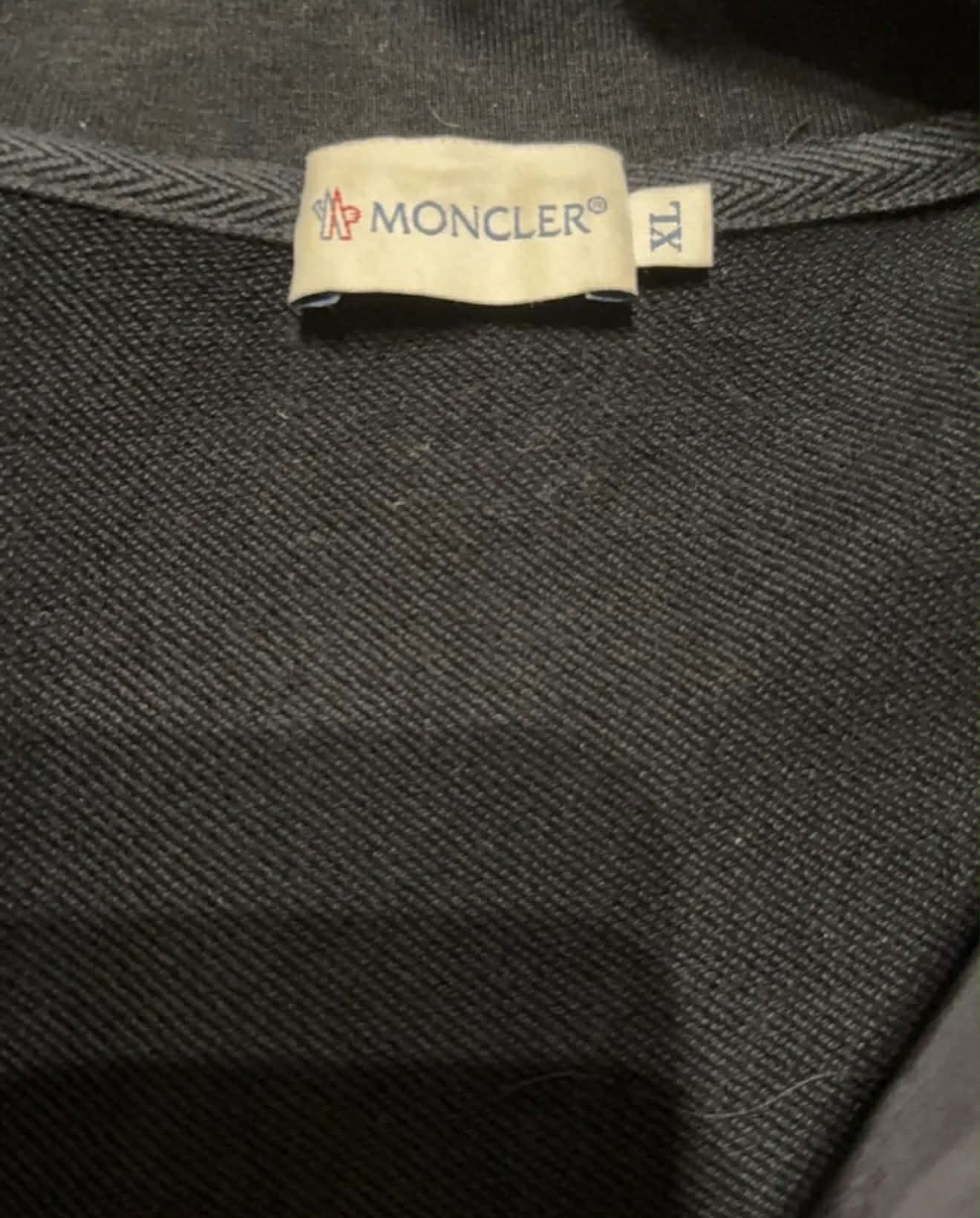 Moncler Cardigan (M/L)