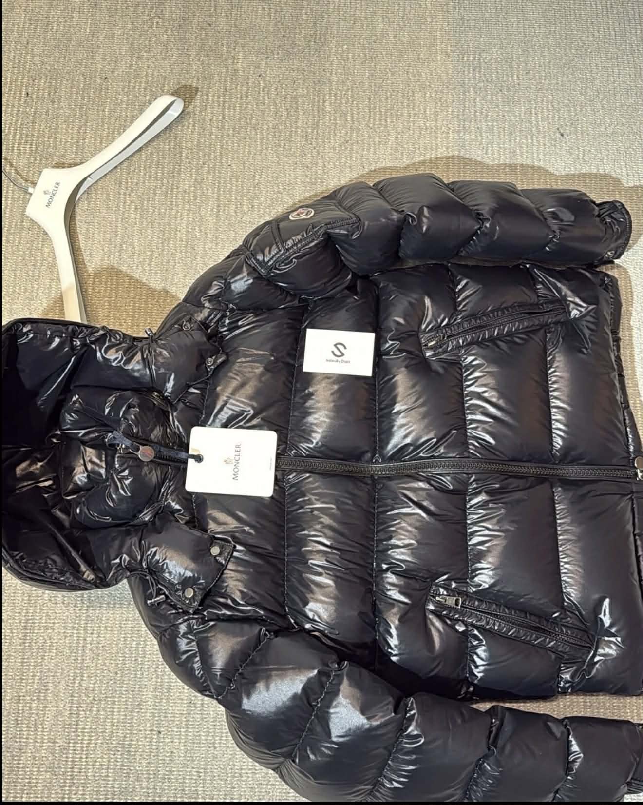 Brand New Moncler Maya (L)