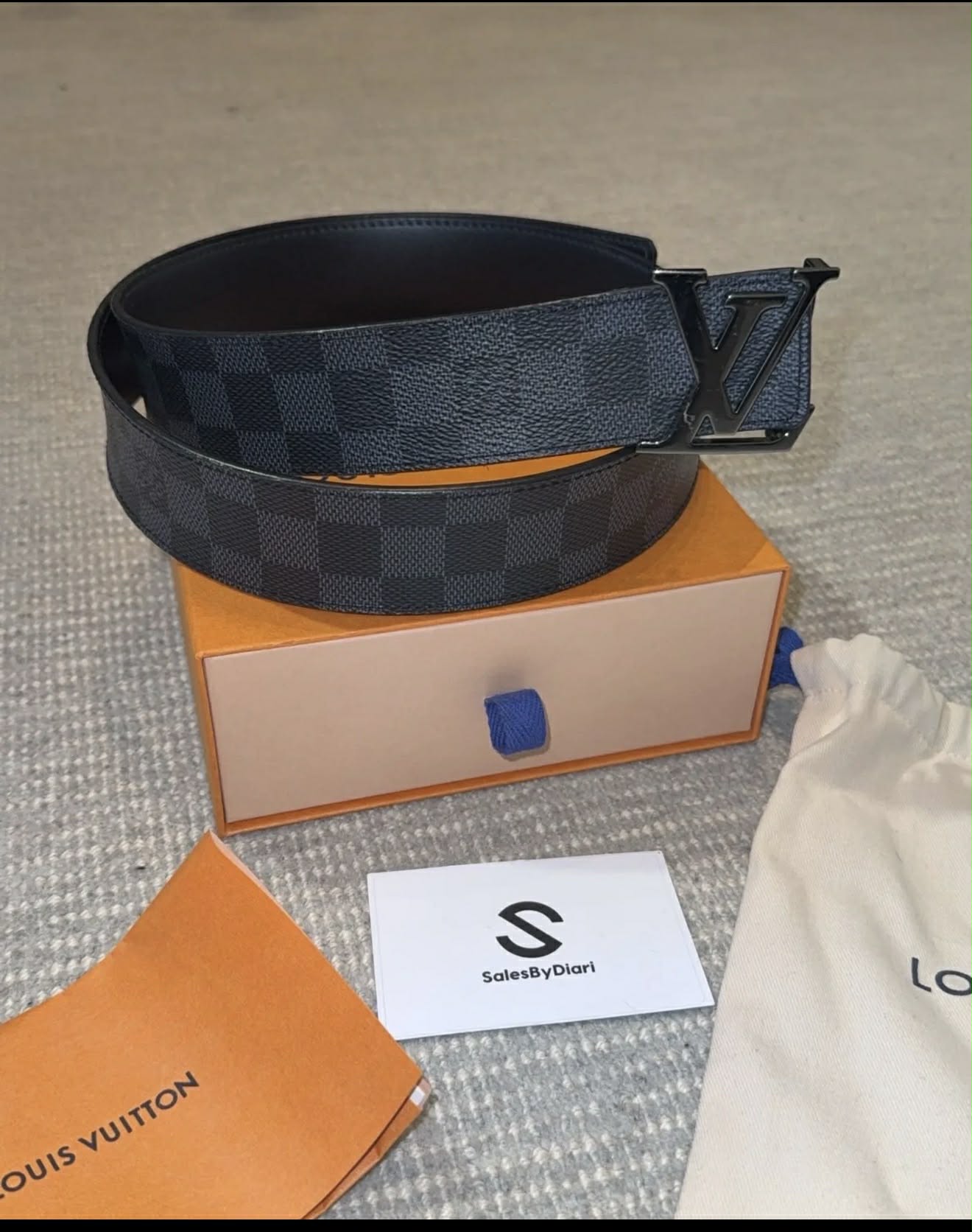 Louis Vuitton reversible belt (90)